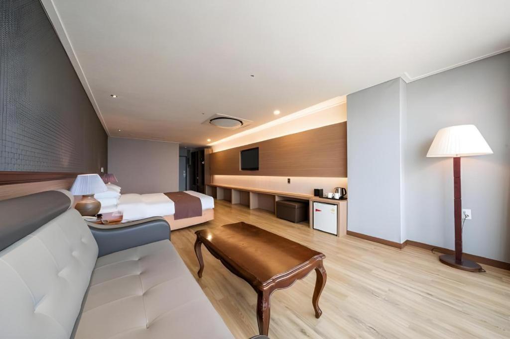Hotel Homers Busan Eksteriør bilde